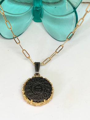 #9 Vintage Couture Necklace 23mm