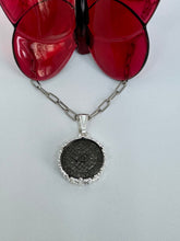 Load image into Gallery viewer, #73 Vintage Couture Necklace 22mm