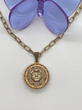 Load image into Gallery viewer, #240 Vintage Couture Necklace 28mm