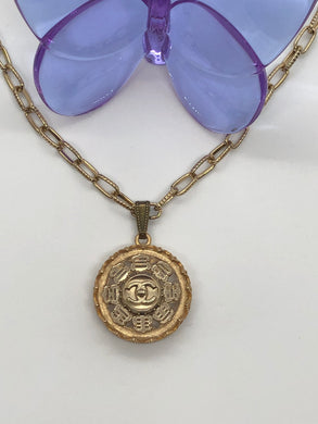 #240 Vintage Couture Necklace 28mm