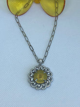 Load image into Gallery viewer, #588 Vintage Couture Necklace 26mm