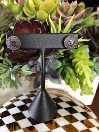 #188 Vintage Couture Earrings 12mm