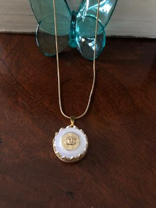 #215 Vintage Couture Necklace 23mm